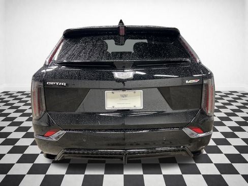 New 2026 Cadillac Optiq V AWD/4WD image 7