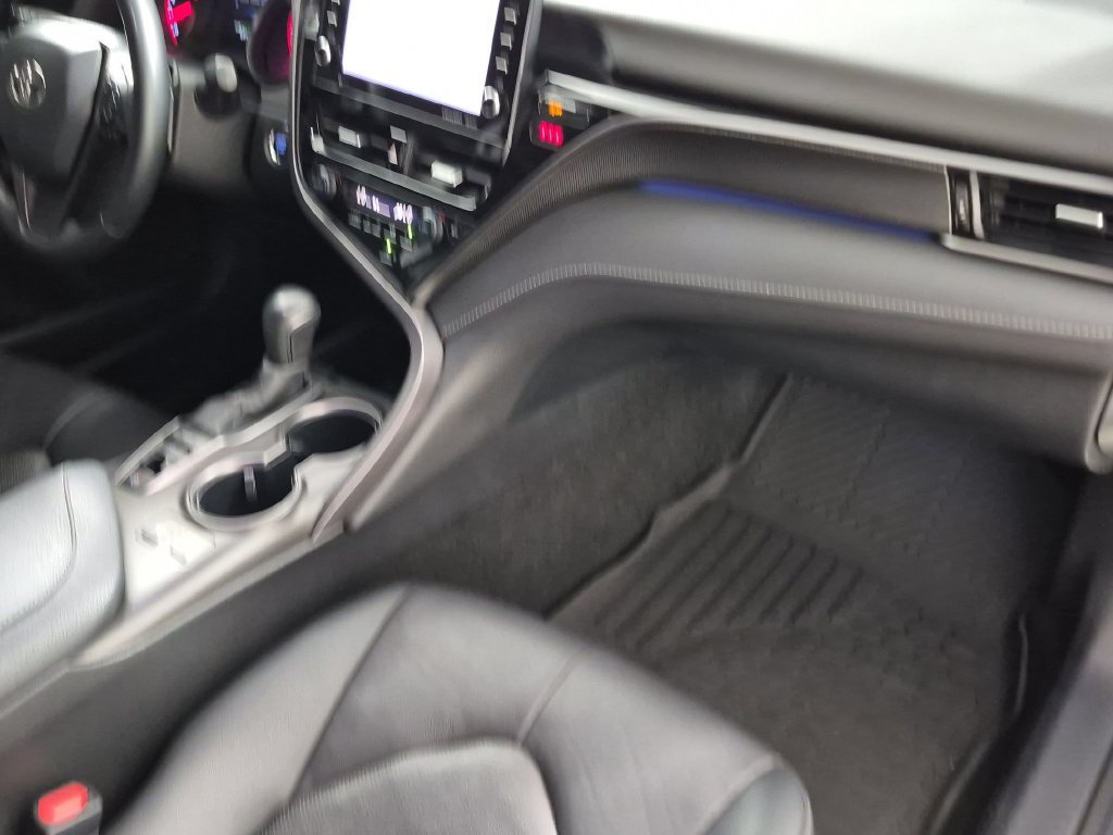Used 2023 Toyota Camry XSE FWD image 29