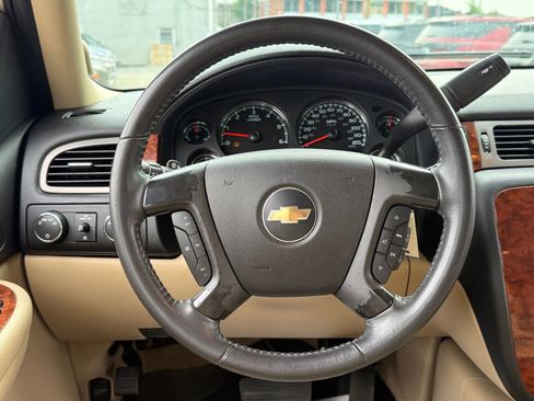 Used 2008 Chevrolet Tahoe LTZ w/ LTZ Preferred Equipment Group AWD/4WD image 20
