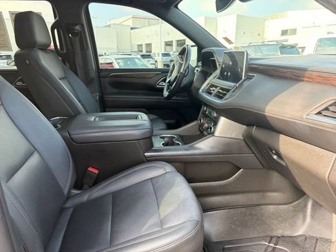 Used 2022 Chevrolet Tahoe LT w/ LT Signature Plus Package AWD/4WD image 19