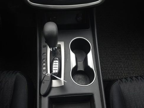 Used 2017 Nissan Altima 2.5 SV image 17