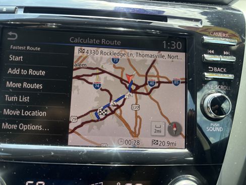 Used 2019 Nissan Murano SL w/ SL Technology Package FWD image 17