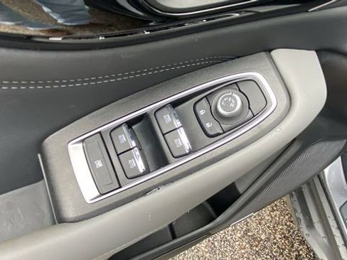 Certified 2025 Subaru Outback Limited AWD/4WD image 20