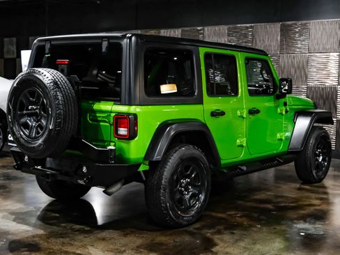 Used 2020 Jeep Wrangler Unlimited Sport AWD/4WD image 7