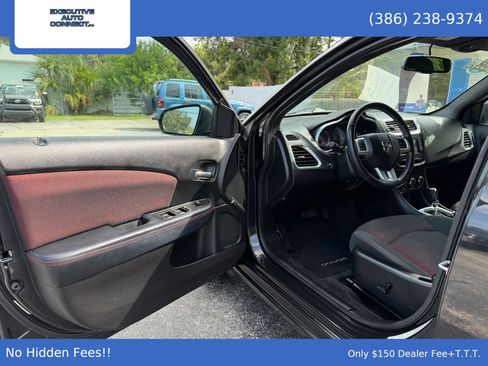 Used 2011 Dodge Avenger Heat FWD image 18