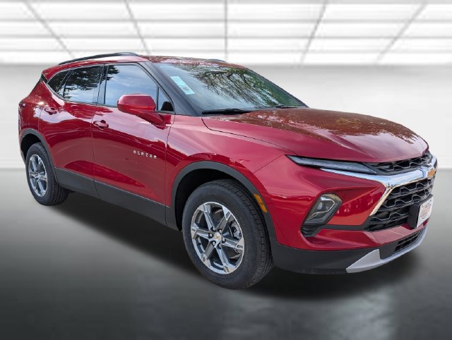 New 2026 Chevrolet Blazer LT w/ Convenience Package FWD image 1