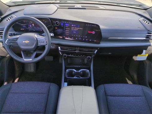 New 2026 Chevrolet Traverse LT w/ Driver Confidence Package image 15