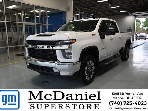 Used 2022 Chevrolet Silverado 2500 LT w/ Convenience Package AWD/4WD image 1