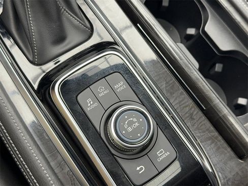 Used 2023 INFINITI QX80 Luxe w/ Cargo Package image 34