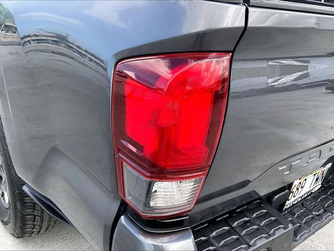 Used 2018 Toyota Tacoma SR RWD image 32