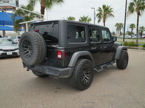 Used 2021 Jeep Wrangler Unlimited Sport AWD/4WD image 5