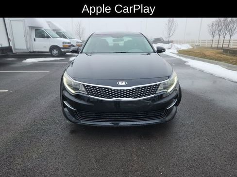 Used 2018 Kia Optima EX image 2