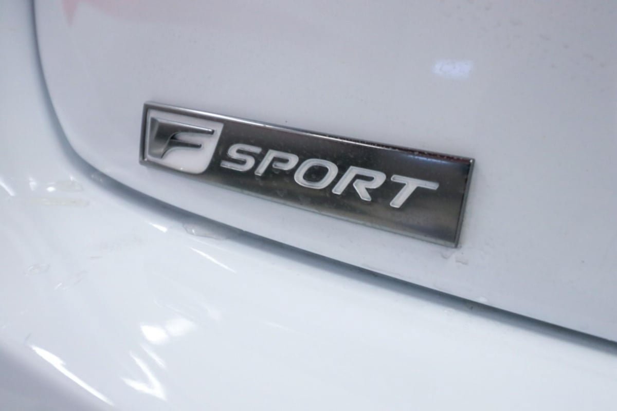 Used 2020 Lexus RC 350 F Sport w/ Accessory Package 2 RWD image 35