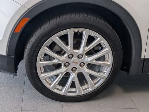 Certified 2019 Cadillac XT4 Premium Luxury w/ Driver Assist Package image 4