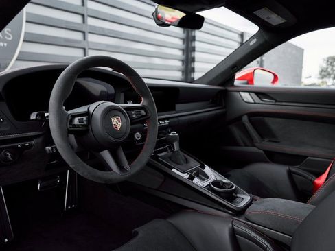 Used 2025 Porsche 911 GT3 w/ Chrono Package image 2