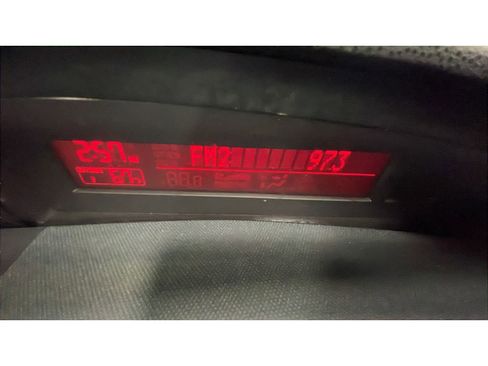 Used 2010 MAZDA MAZDA3 i Touring image 13