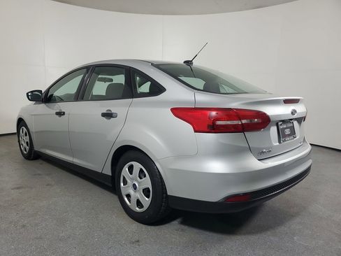 Used 2015 Ford Focus S image 5