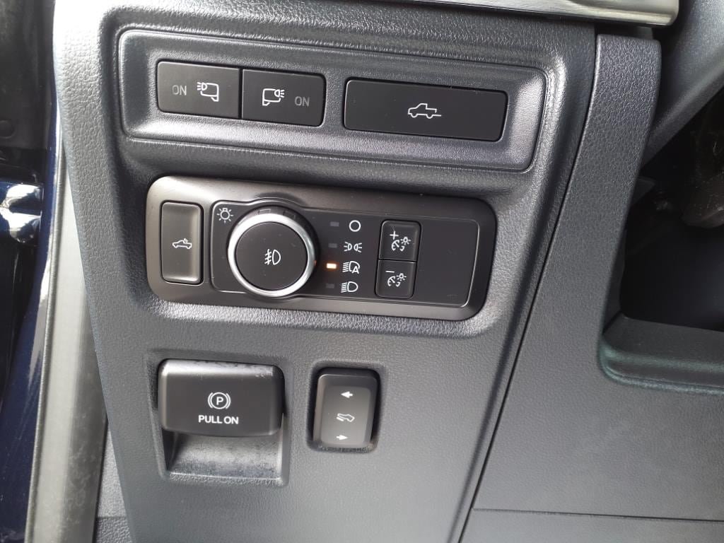Used 2021 Ford F150 Lariat AWD/4WD image 15