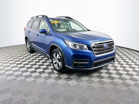 Used 2019 Subaru Ascent Premium AWD/4WD image 3