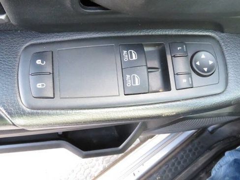 Used 2022 RAM 3500 Tradesman AWD/4WD image 13