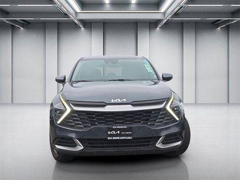 Certified 2024 Kia Sportage LX image 2