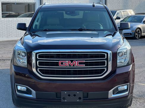 Used 2017 GMC Yukon XL SLT AWD/4WD image 10