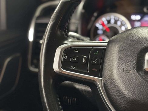 Used 2019 RAM 1500 Laramie image 39