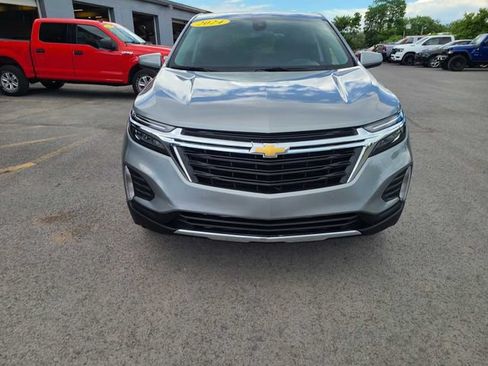 Used 2024 Chevrolet Equinox LT AWD/4WD image 3