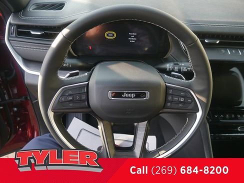 New 2026 Jeep Grand Cherokee L Limited w/ Limited Altitude Package AWD/4WD image 27