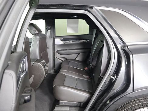 Used 2022 Cadillac XT5 Premium Luxury w/ LPO, Floor Liner Package image 32