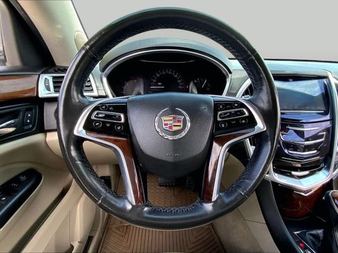 Used 2013 Cadillac SRX Luxury FWD image 6
