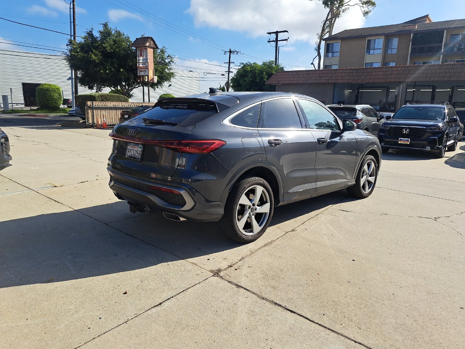 Used 2025 Audi Q5 Premium Plus AWD/4WD image 5