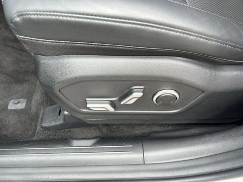 Certified 2025 Hyundai Santa Fe SEL FWD image 25