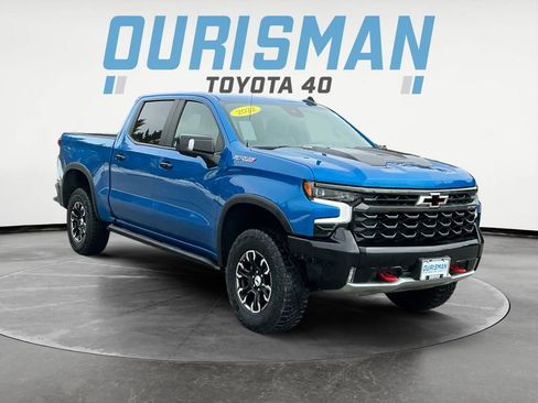 Used 2022 Chevrolet Silverado 1500 ZR2 image 9