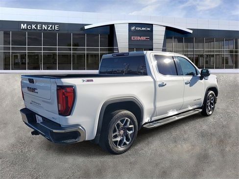 Used 2023 GMC Sierra 1500 SLT w/ SLT Premium Package image 4
