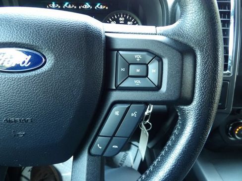 Used 2015 Ford F150 XLT w/ Equipment Group 301A Mid RWD image 18