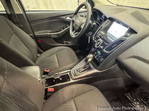 Used 2018 Ford Focus SEL FWD image 27