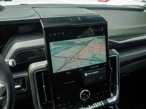 New 2026 GMC Yukon XL Elevation w/ LPO, Elevation Black Package AWD/4WD image 25