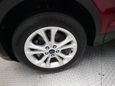 Used 2018 Ford Escape SE w/ SE Sync 3 Package AWD/4WD image 27