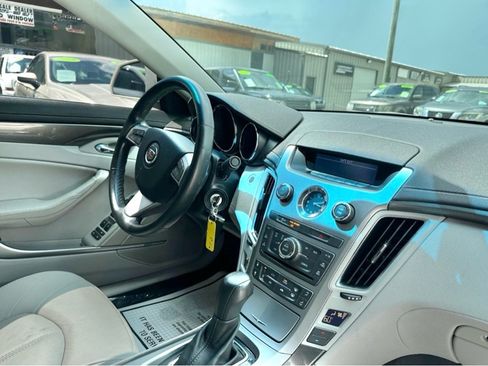 Used 2011 Cadillac CTS AWD Sedan image 8