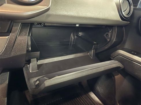 Used 2022 Toyota Tacoma SR5 image 30