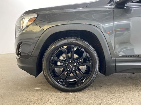 Used 2020 GMC Terrain SLT w/ Preferred Package image 12