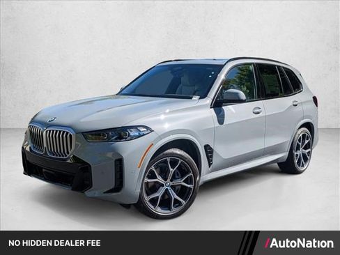 New 2026 BMW X5 xDrive40i w/ M Sport Package AWD/4WD image 1