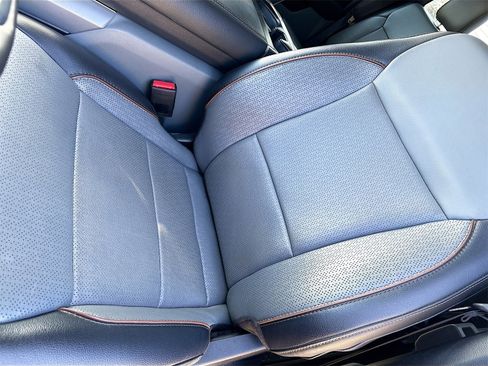 Used 2024 Ford F150 Lariat w/ FX4 Off-Road Package image 20