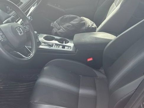 Used 2025 Honda Civic Sport image 4