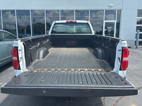 Used 2017 GMC Sierra 1500 2WD Regular Cab image 3