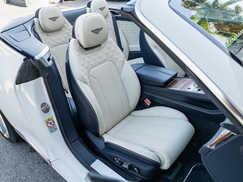 Used 2022 Bentley Continental GT image 8