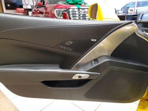 Used 2014 Chevrolet Corvette Stingray Convertible w/ 3LT Preferred Equipment Group image 17