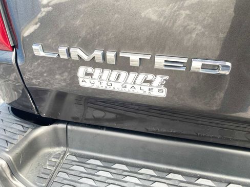 Used 2019 RAM 1500 Limited image 38