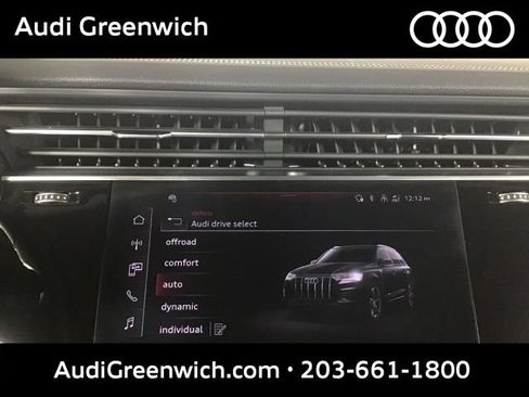 Used 2023 Audi Q7 2.0T Premium Plus w/ Premium Plus Package AWD/4WD image 19